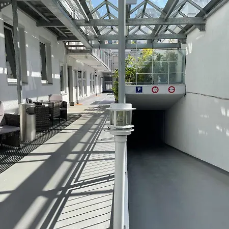 Lounge 3* Dusseldorf