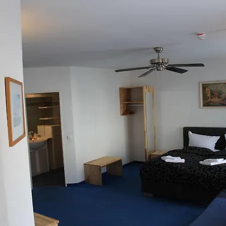 Hotel Lounge
