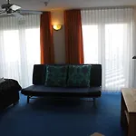 Lounge 3* デュッセルドルフ