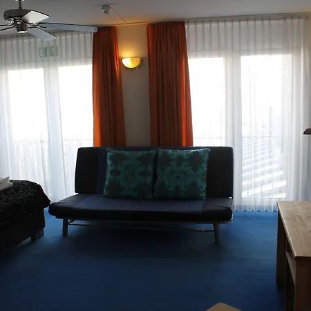 Lounge 3* Dusseldorf
